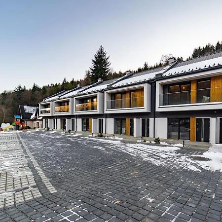 Z Sauna, Blisko Wyciagu - Osada Wilczy Potok Szczyrk
