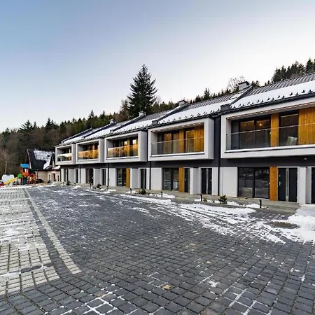 Z Sauna, Blisko Wyciagu - Osada Wilczy Potok